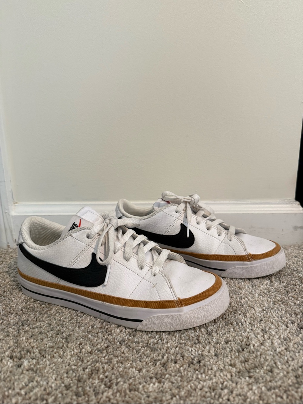 Nike Court Legacy sneakers